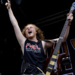 Into The Grave 2019: Alien Weaponry
